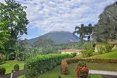 Arenal Volcano Inn 