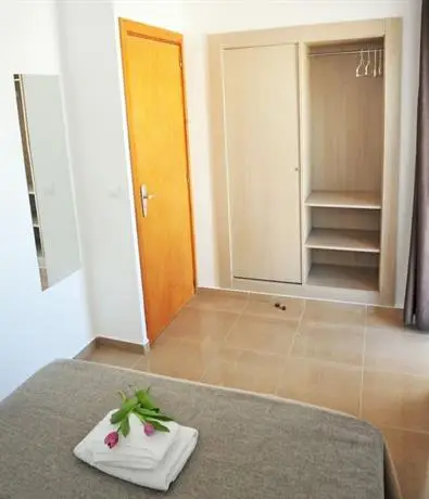 Apartamentos Malacosta 