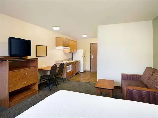 WoodSpring Suites Raleigh Northeast Wake Forest 