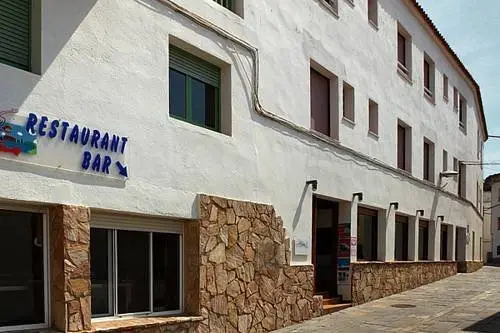 Hostal Restaurante Es Bas