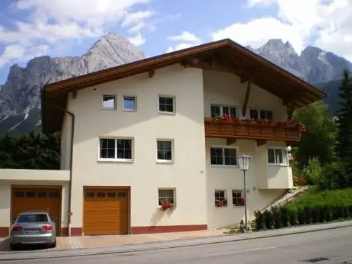 Haus Alpenruh 