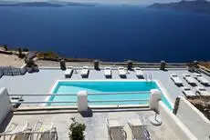 Oia Suites 