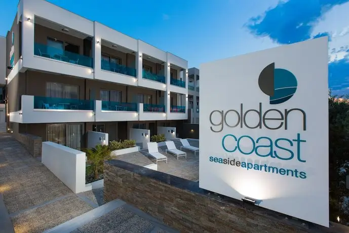 Golden Coast Seaside Apartments 