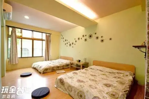 Anping EzLife Guesthouse and Hostel 