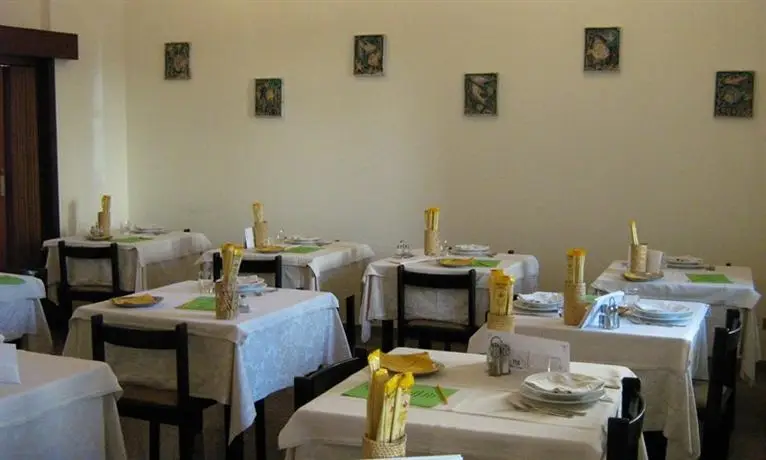 Hotel Pensione Trieste 