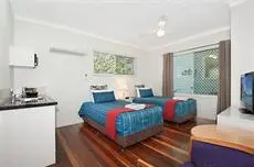 Gold Coast Airport Accommodation - La Costa Motel 