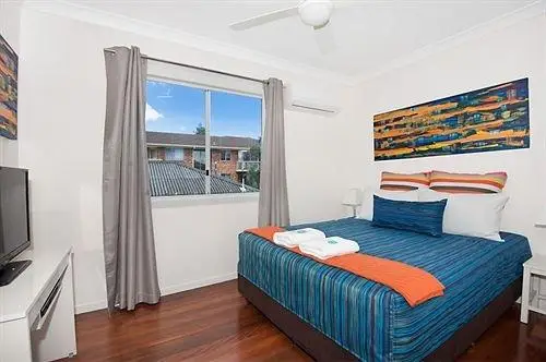 Gold Coast Airport Accommodation - La Costa Motel 