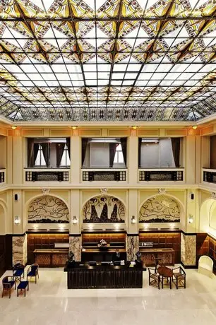 Grandezza Hotel Luxury Palace 