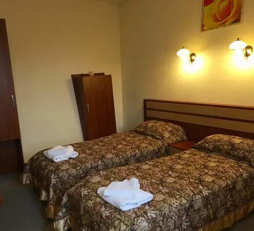 LeoHostel 