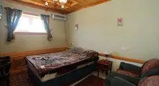 Furkat Guest House 