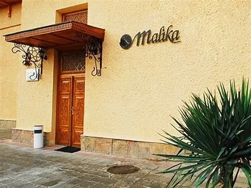 Malika Classic Hotel