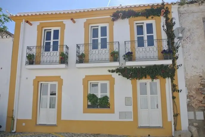 Calcada Guesthouse 