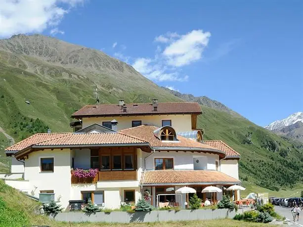 Hotel Alpenjuwel 