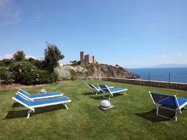 Hotel Capo D'Uomo 