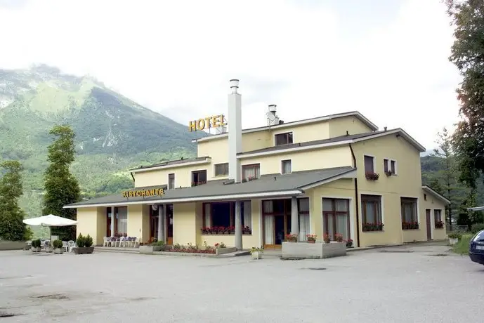 Hotel Dante Ponte nelle Alpi 