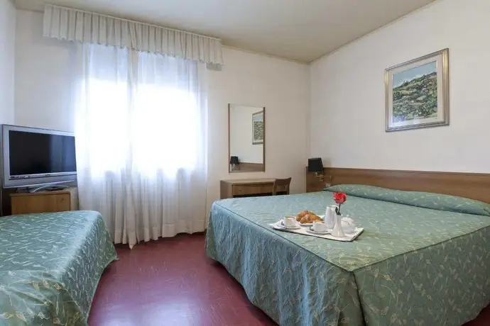 Hotel Dante Ponte nelle Alpi 