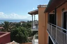 Kerkyra Beach Hotel & Apartments 