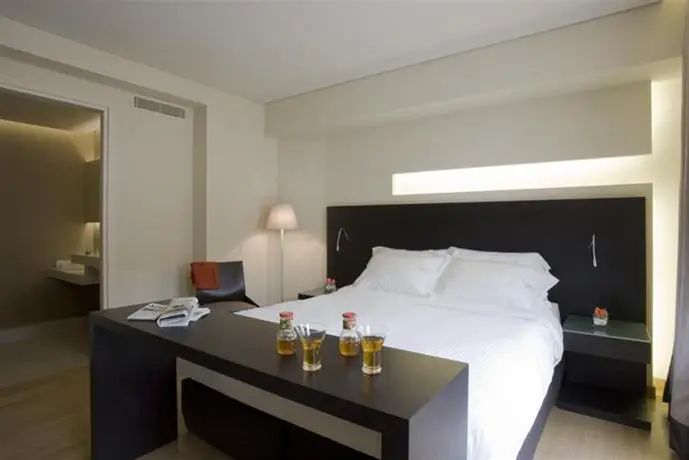 O&B Athens Boutique Hotel 