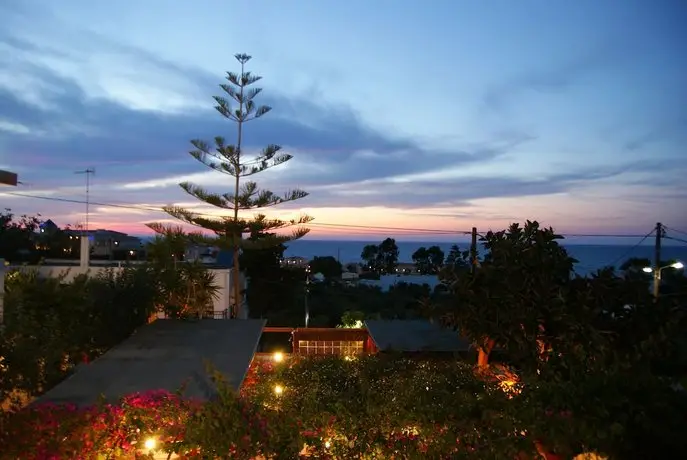 Kastro Apartments Panormos 