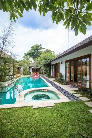 Villa Seriska Satu Sanur 