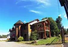 Hotel y Hostal Andes Pucon 