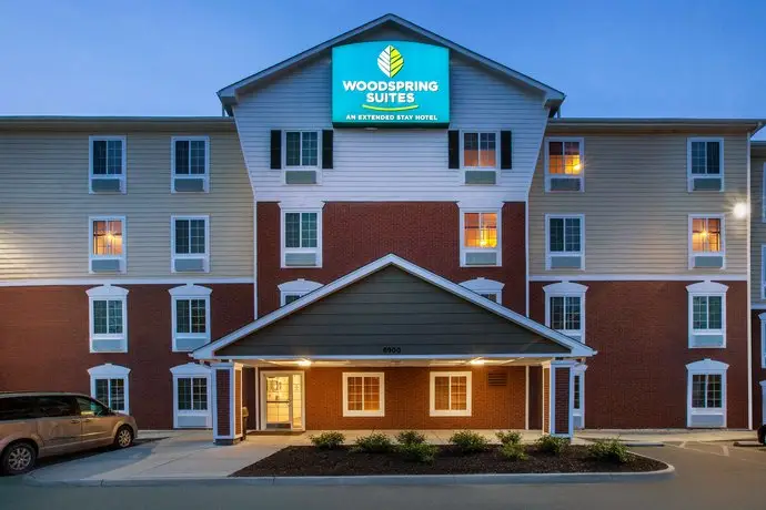 WoodSpring Suites Richmond West