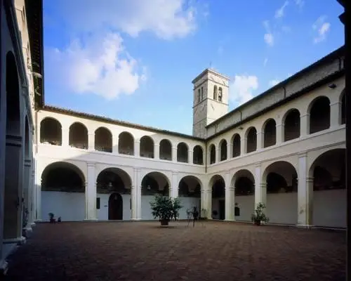 Il Chiostro di Bevagna