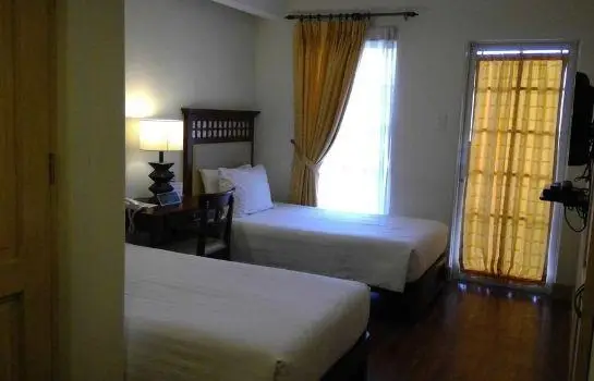 Hotel Emilia Davao 