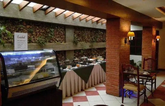 Hotel Emilia Davao 