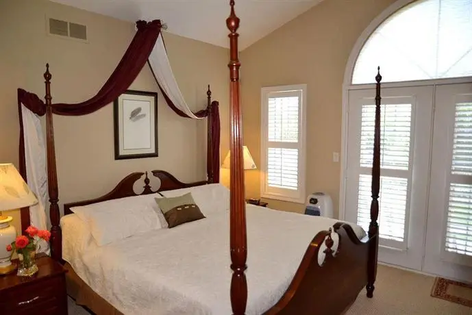 Graystone Bed & Breakfast 