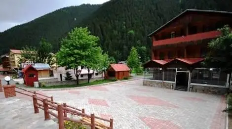 Yayla Hotel Restaurant