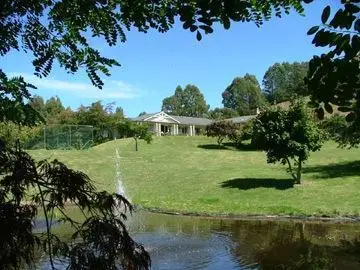 Acacia Bay Lodge 