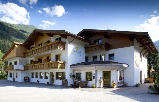 Hotel Gisserhof