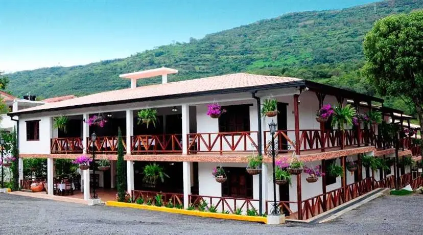 Hotel Verano San Gil 