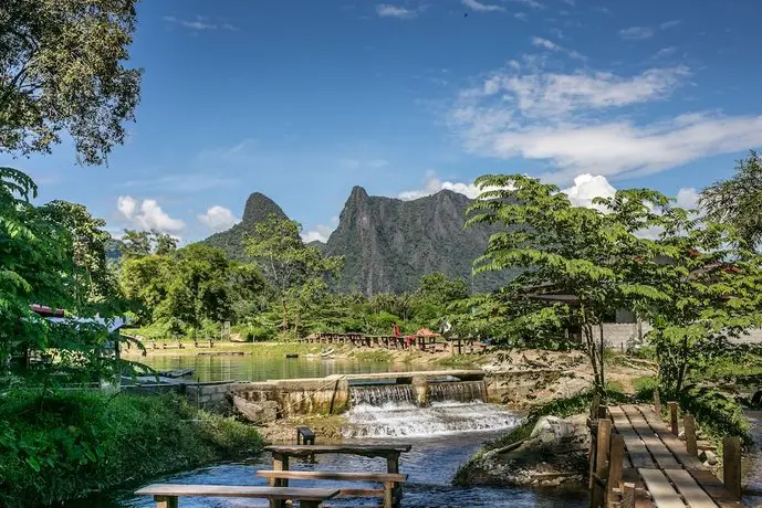 Riverside Boutique Resort Vang Vieng 