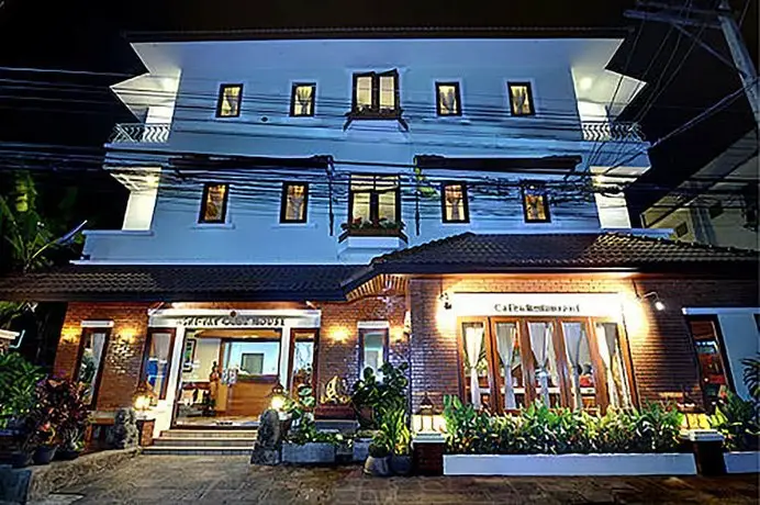 Sripat Guesthouse