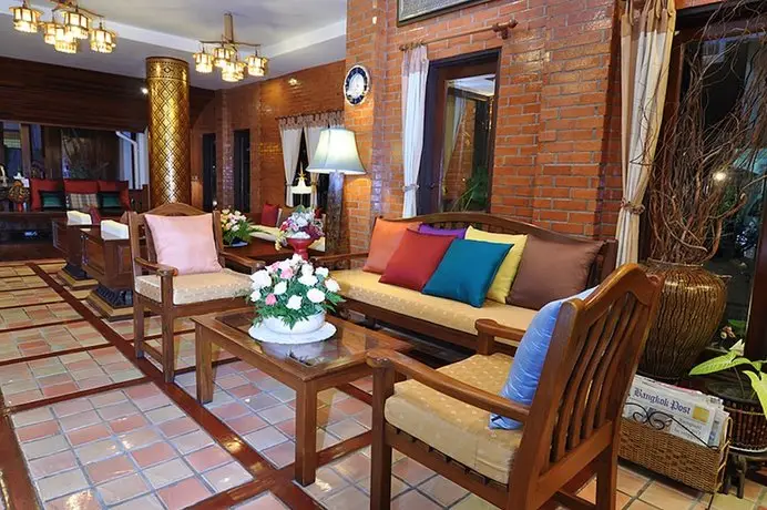 Sripat Guesthouse