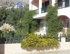 Livadi Apartments 