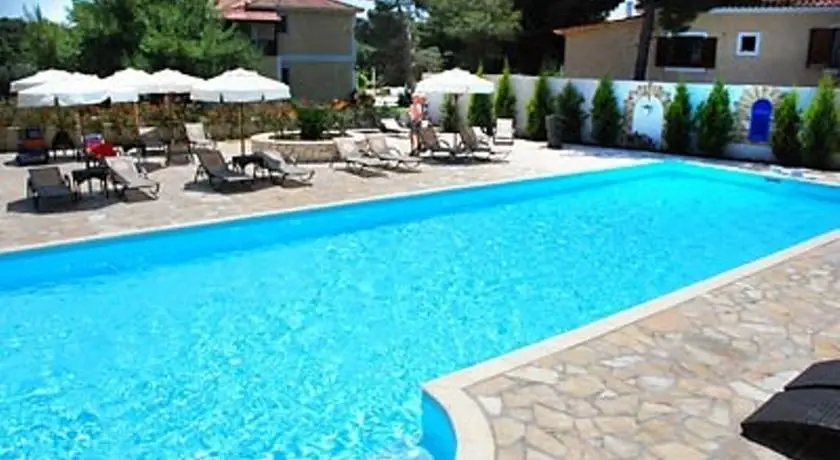 Aquarius Hotel Vasilikos 