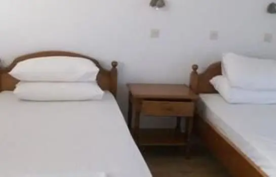 Miros Hotel Apartments 