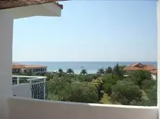 Xenios Faros Apartments 