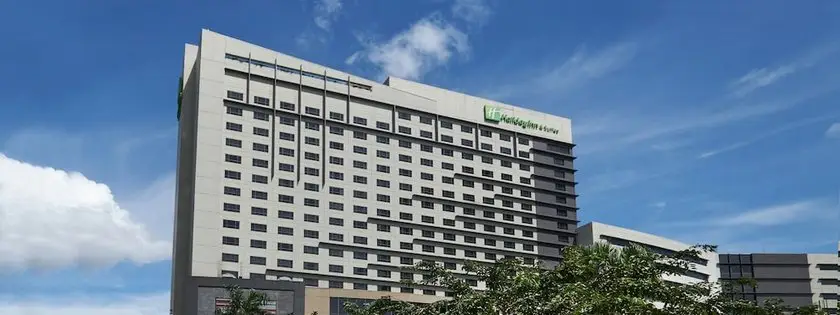 Holiday Inn & Suites Makati 