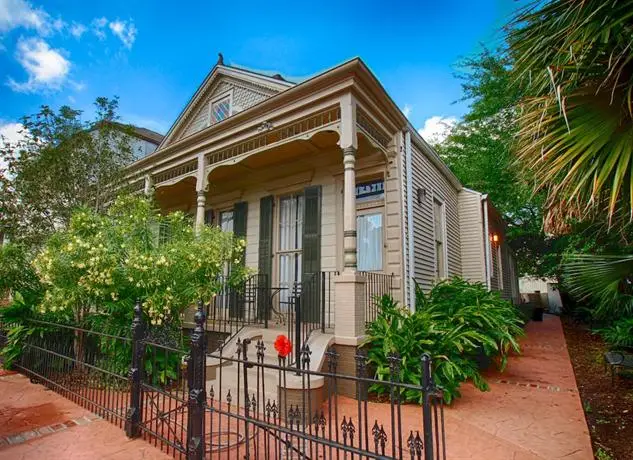 Lamothe House Hotel a French Quarter Guest Houses Property 