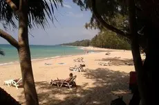 Lanta Castaway Beach Resort 