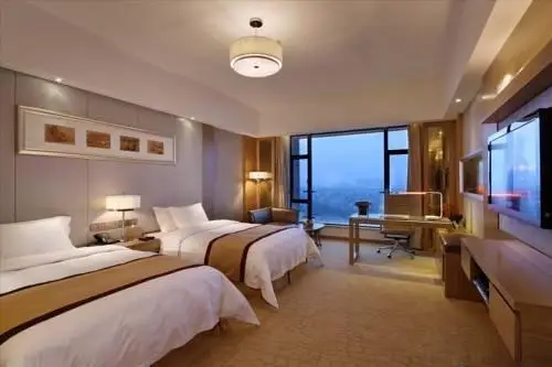 Sovereign Hotel Zhanjiang 