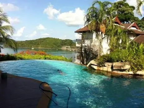 The Peninsula Villa Phuket