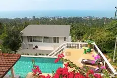 Jungle Emerald Rock Luxury Villa 