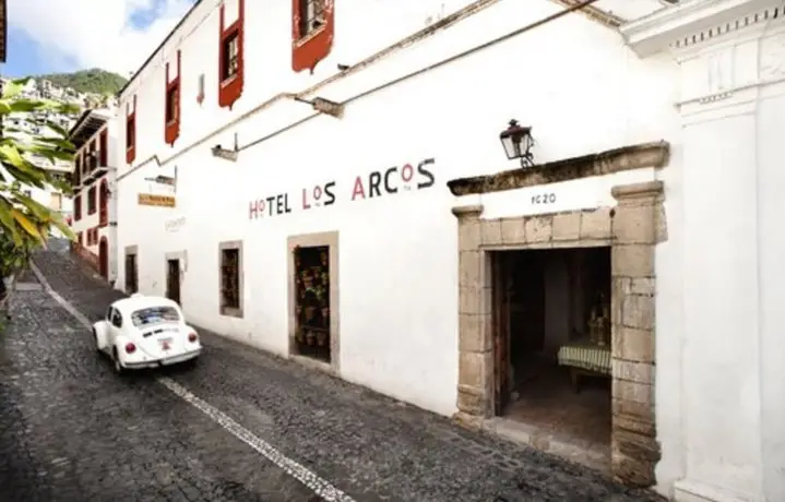 Hotel los Arcos 