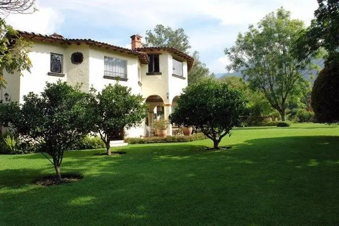 Casa Bugambilia Un Pequeno Hotel en Tepoztlan 