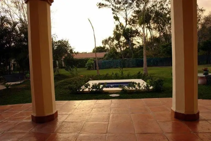 Casa Bugambilia Un Pequeno Hotel en Tepoztlan 